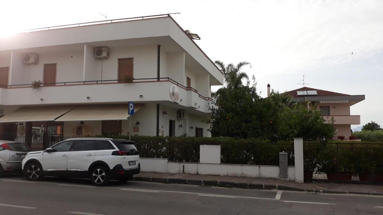 Locanda Ermes Hotel Capaccio Eksteriør billede